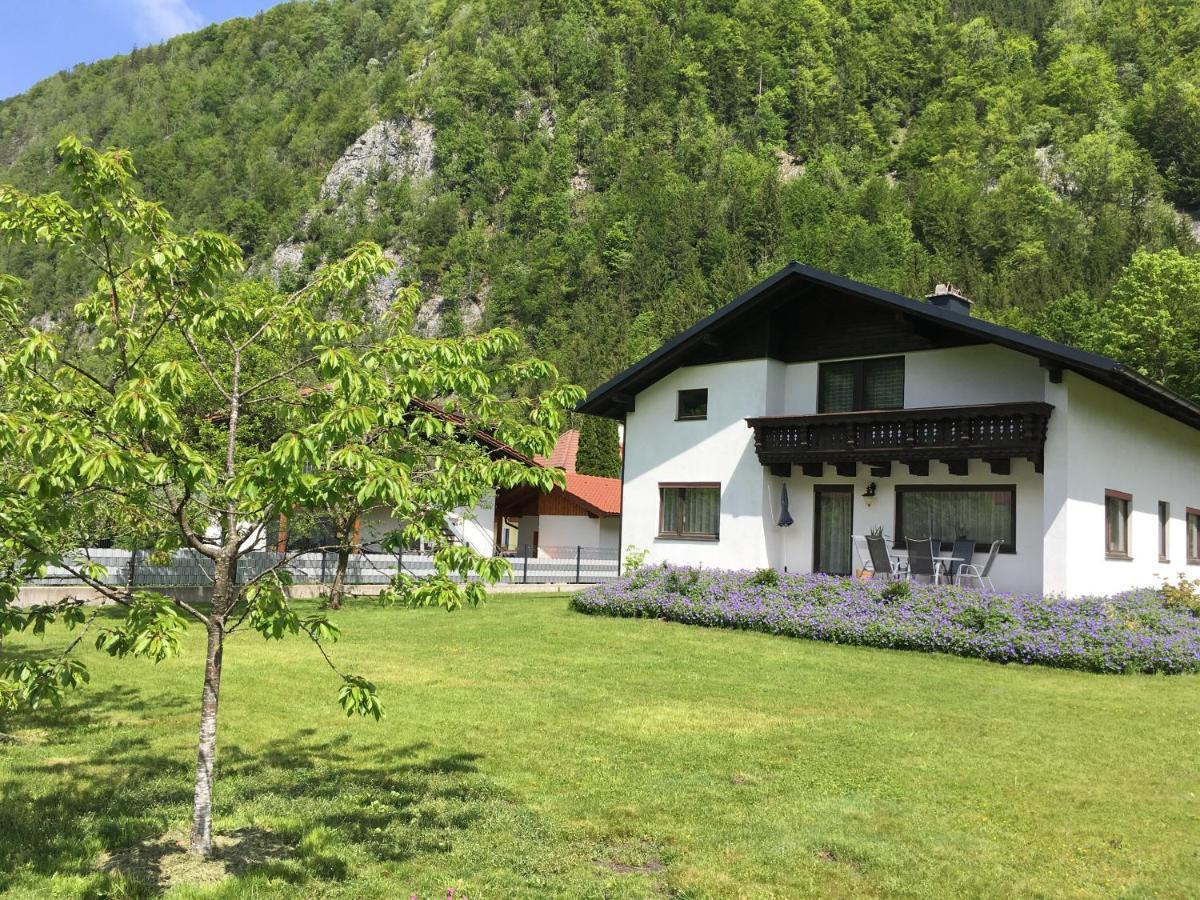 Villa Ferienhaus Schusser Grünau im Almtal Exterior foto